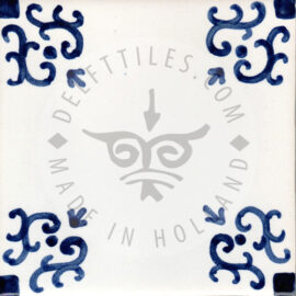 Corner decorated tile 09