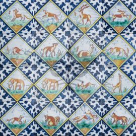 Polychrome animals in square tiles (TMZ10)