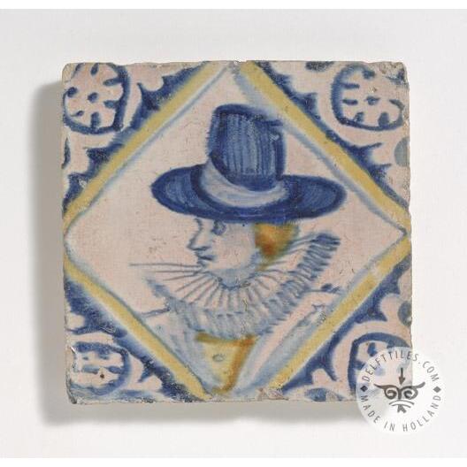 Portrait in circle ceramic 17th century tile #PC27