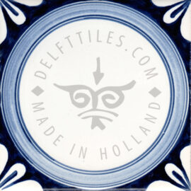 Corner decorated tile 14