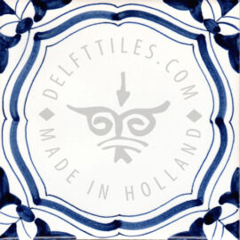 Corner decorated tile 16