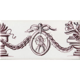 Border Tile 28 – bust in medallion