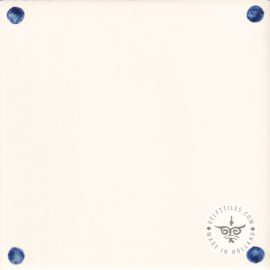 Corner decorated tile 28