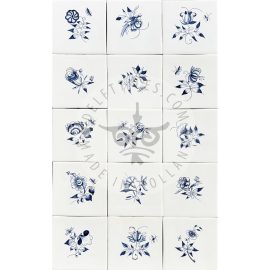 Elegant Small Flowers with Insects (BK3)